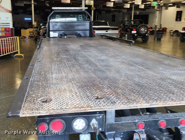 image for item MX9776 2016 Ford F650  rollback truck