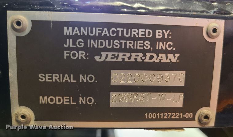 image for item MX9776 2016 Ford F650  rollback truck