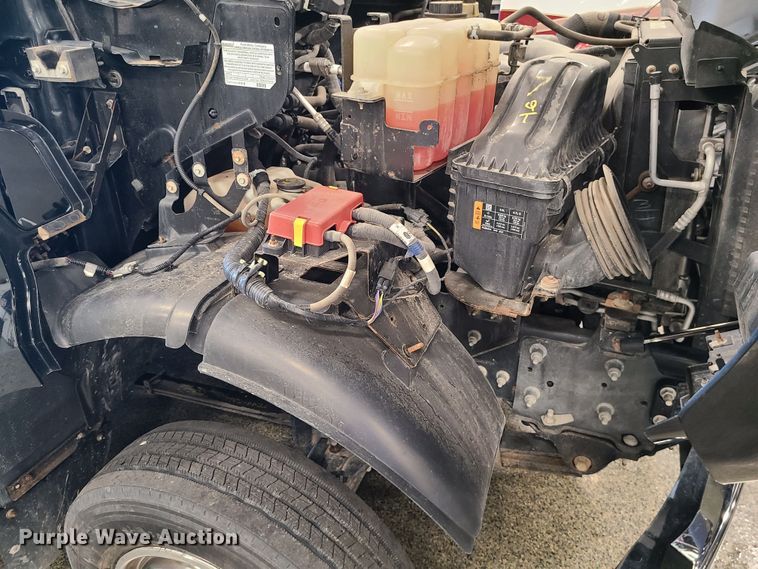 image for item MX9776 2016 Ford F650  rollback truck