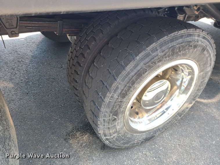 image for item MX9776 2016 Ford F650  rollback truck