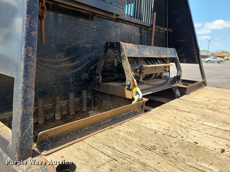 image for item MX9779 2013 Mack GU533  rollback truck