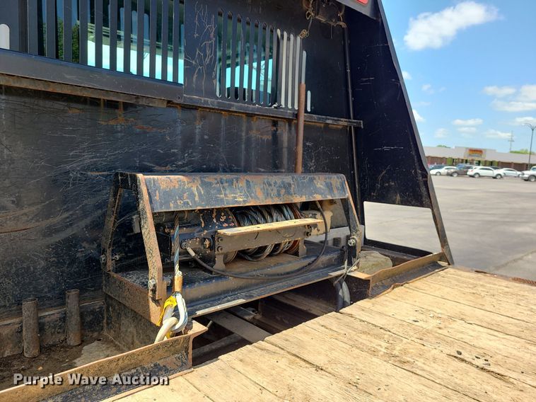 image for item MX9779 2013 Mack GU533  rollback truck