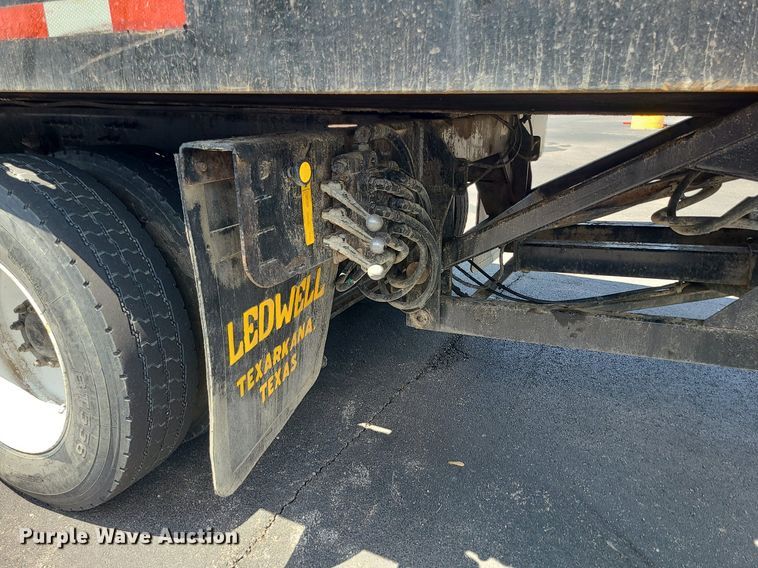 image for item MX9779 2013 Mack GU533  rollback truck