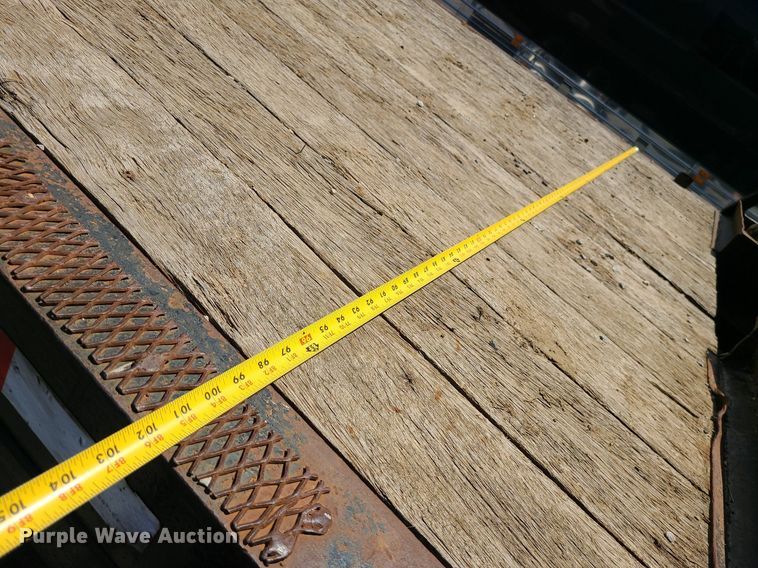 image for item MX9779 2013 Mack GU533  rollback truck