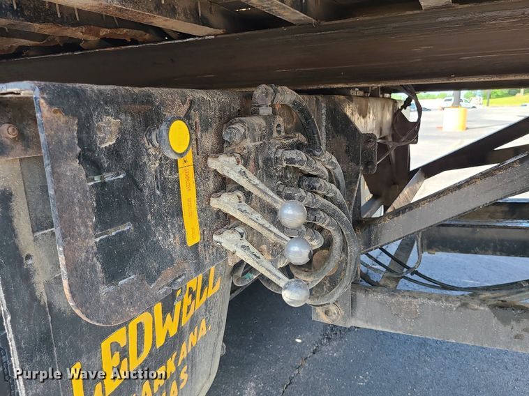 image for item MX9779 2013 Mack GU533  rollback truck