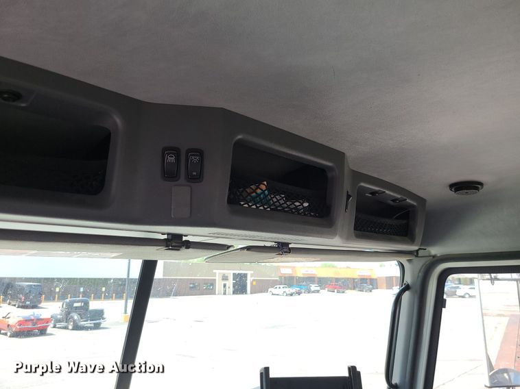 image for item MX9779 2013 Mack GU533  rollback truck