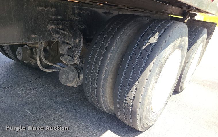 image for item MX9779 2013 Mack GU533  rollback truck