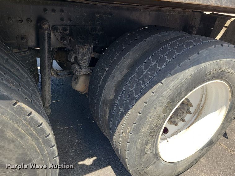 image for item MX9779 2013 Mack GU533  rollback truck