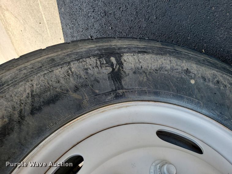 image for item MX9779 2013 Mack GU533  rollback truck