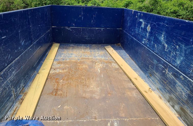 image for item MX9782 2003 Titan Trailer  dump trailer