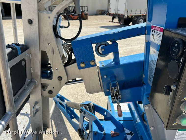 image for item MY9717 2018 Genie TZ34/20  boom lift