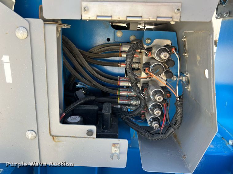 image for item MY9717 2018 Genie TZ34/20  boom lift