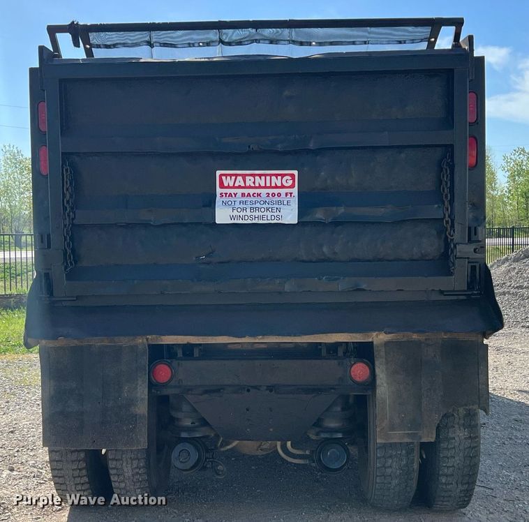 image for item MY9753 1986 Kenworth T660  dump truck