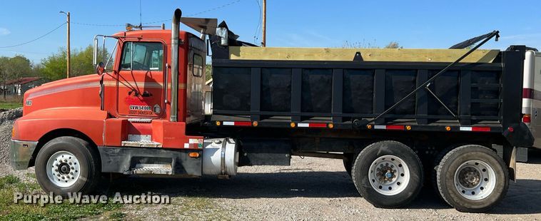 image for item MY9753 1986 Kenworth T660  dump truck