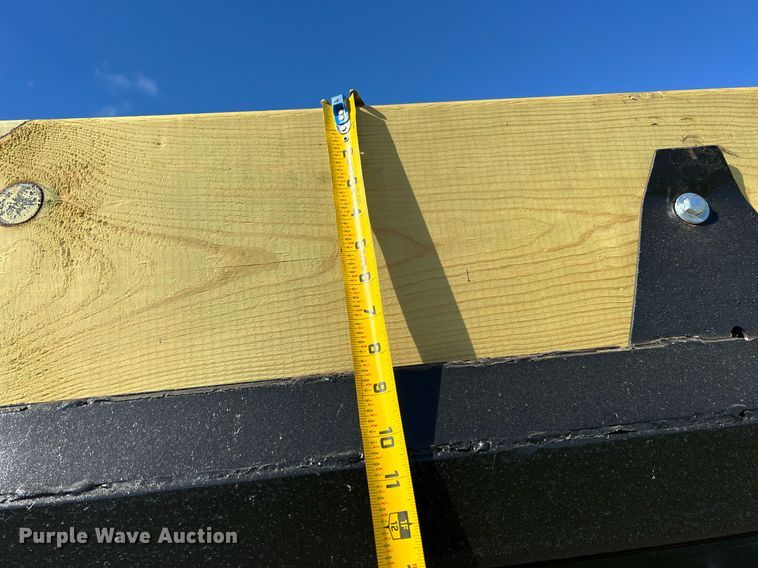 image for item MY9753 1986 Kenworth T660  dump truck