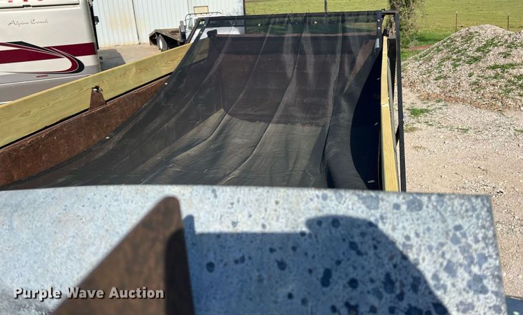 image for item MY9753 1986 Kenworth T660  dump truck