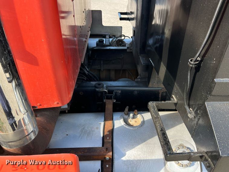 image for item MY9753 1986 Kenworth T660  dump truck