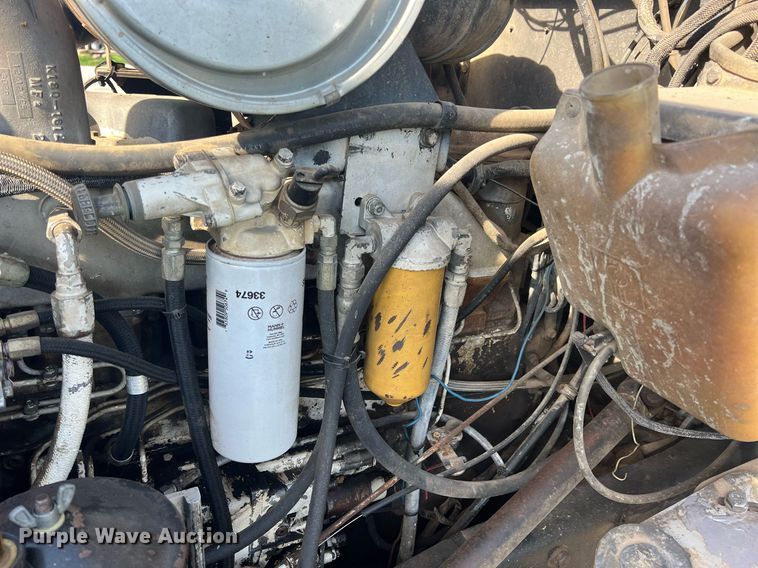 image for item MY9753 1986 Kenworth T660  dump truck