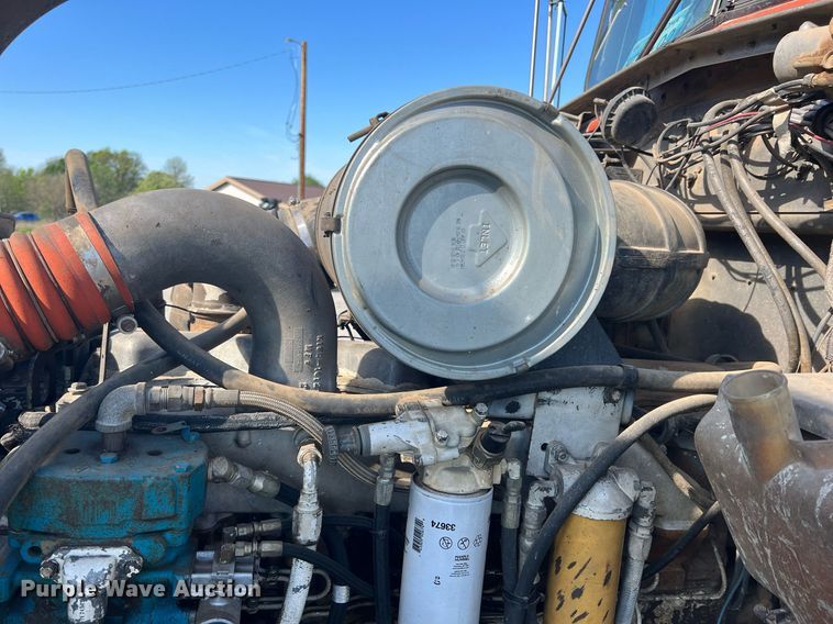 image for item MY9753 1986 Kenworth T660  dump truck