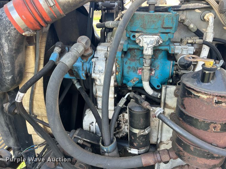 image for item MY9753 1986 Kenworth T660  dump truck