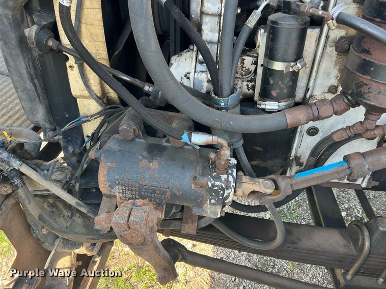 image for item MY9753 1986 Kenworth T660  dump truck