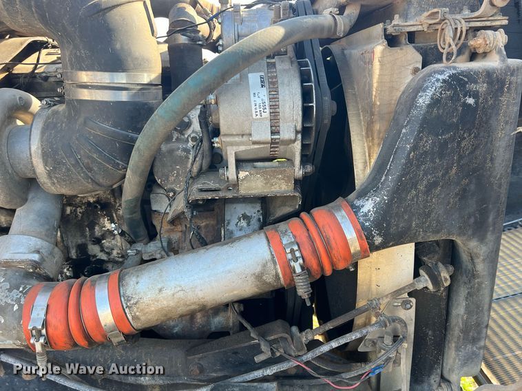 image for item MY9753 1986 Kenworth T660  dump truck