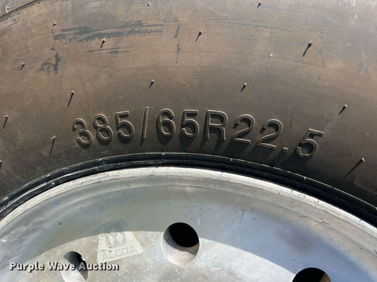 image for item MY9753 1986 Kenworth T660  dump truck