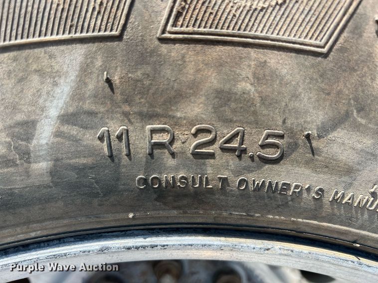 image for item MY9753 1986 Kenworth T660  dump truck