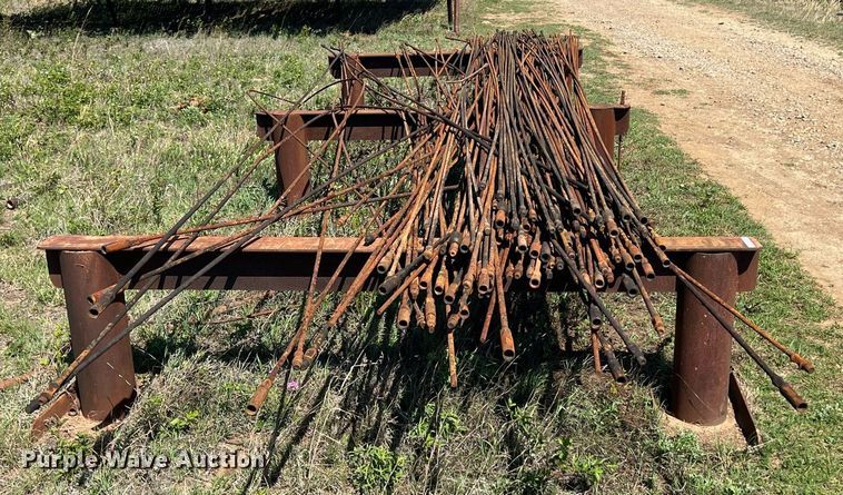 image for item MY9763 Approximately 100 sucker rods