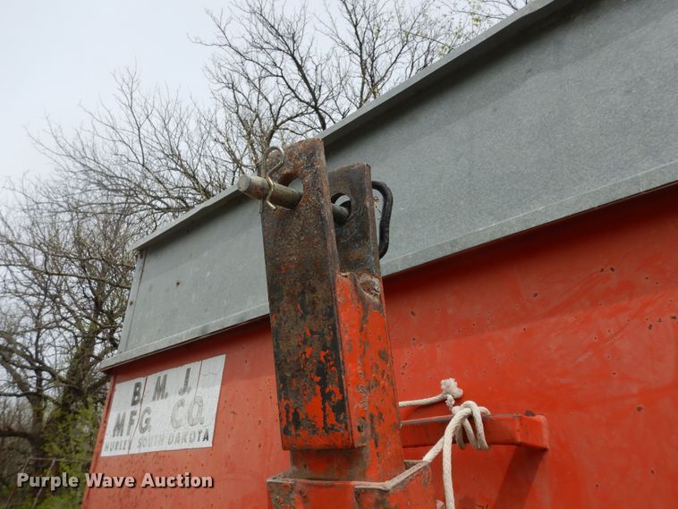 image for item DK1804 BMJ  gravity wagon