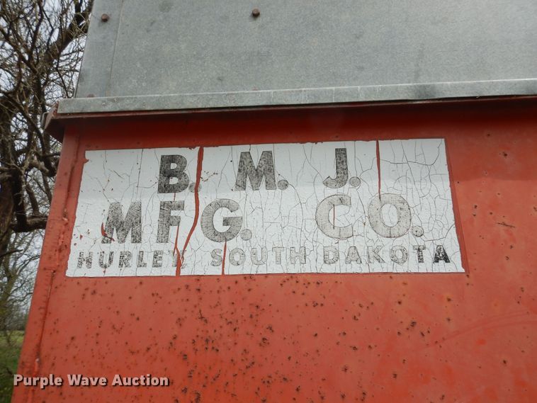 image for item DK1804 BMJ  gravity wagon