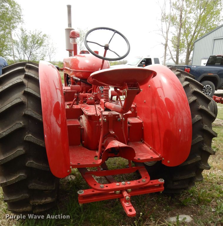image for item DK1806 International Harvester W6  tractor