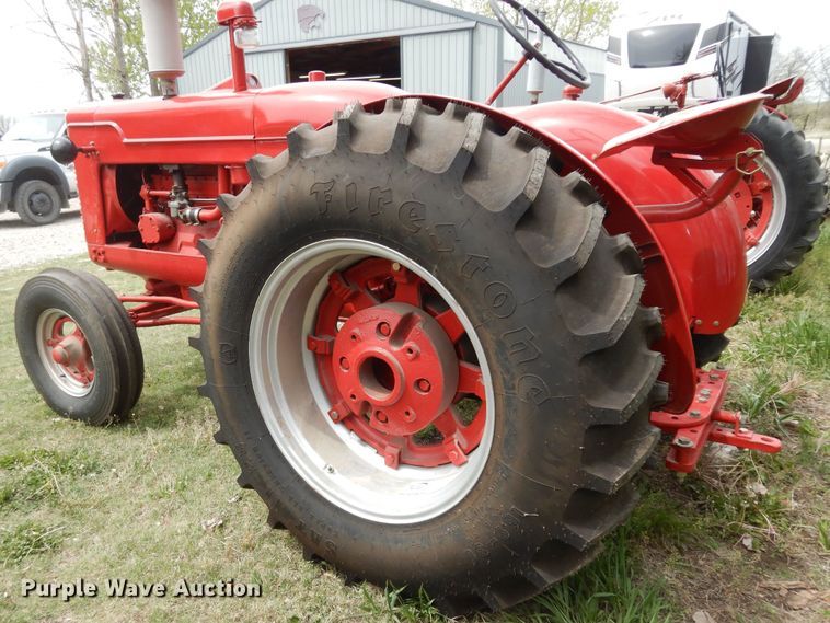 image for item DK1806 International Harvester W6  tractor