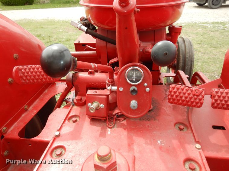 image for item DK1806 International Harvester W6  tractor