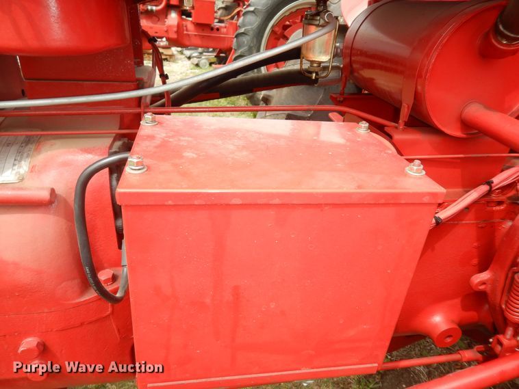 image for item DK1806 International Harvester W6  tractor