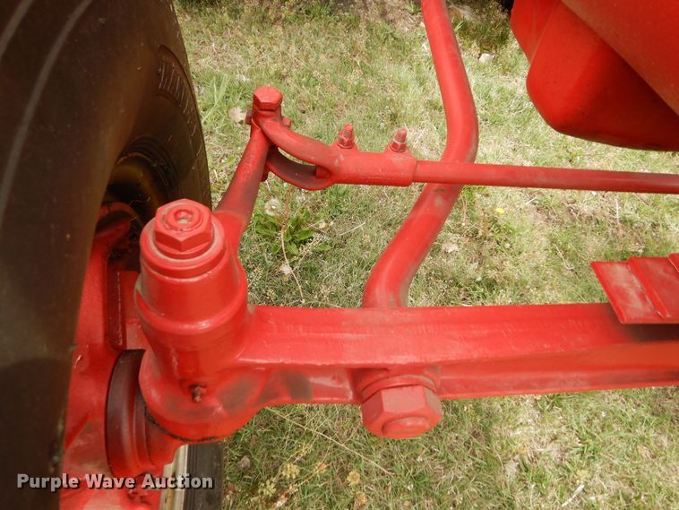 image for item DK1806 International Harvester W6  tractor