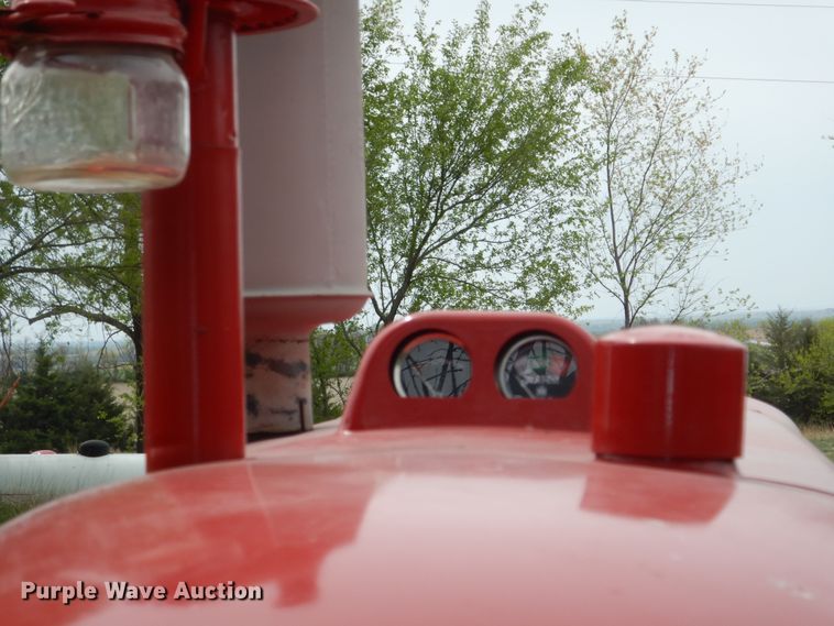 image for item DK1806 International Harvester W6  tractor