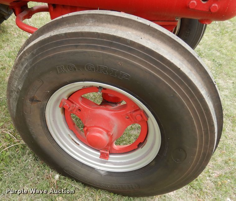 image for item DK1806 International Harvester W6  tractor