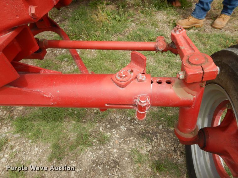 image for item DK1807 International Farmall H  tractor
