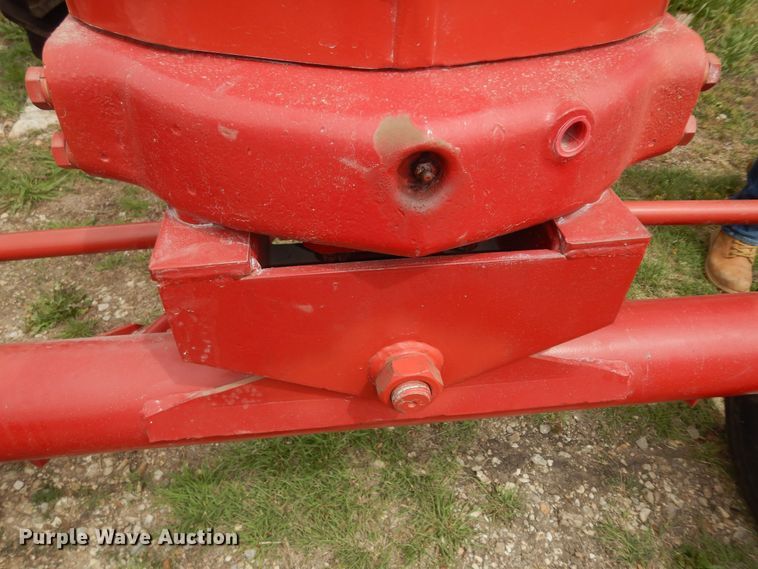 image for item DK1807 International Farmall H  tractor