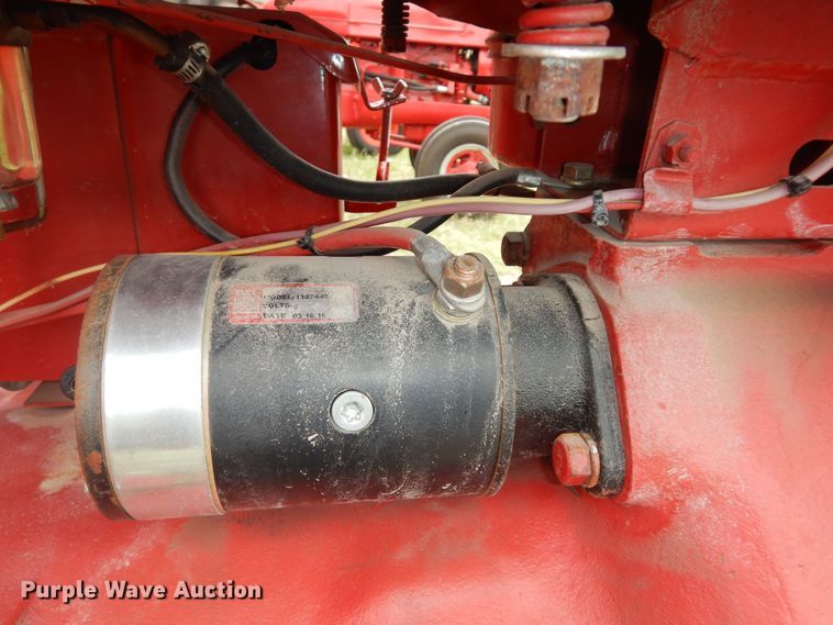 image for item DK1807 International Farmall H  tractor