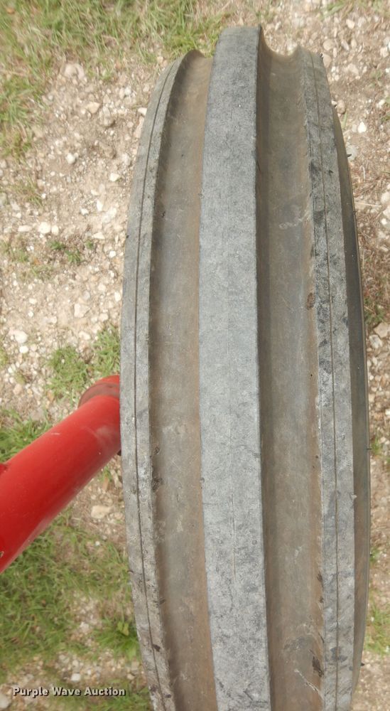 image for item DK1807 International Farmall H  tractor