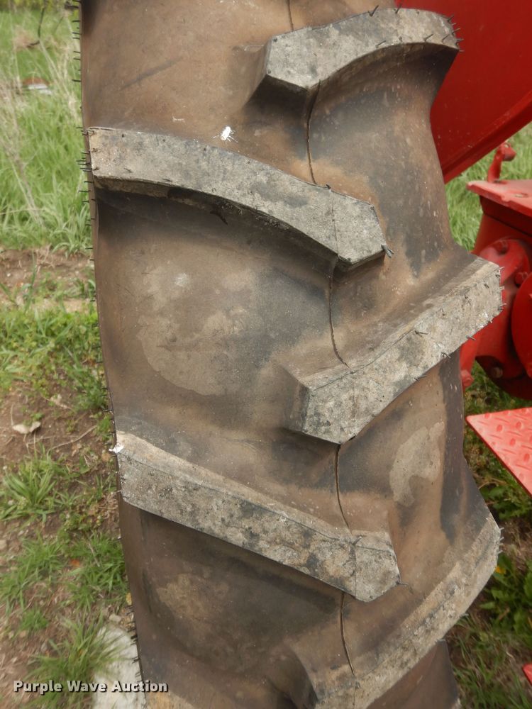 image for item DK1807 International Farmall H  tractor