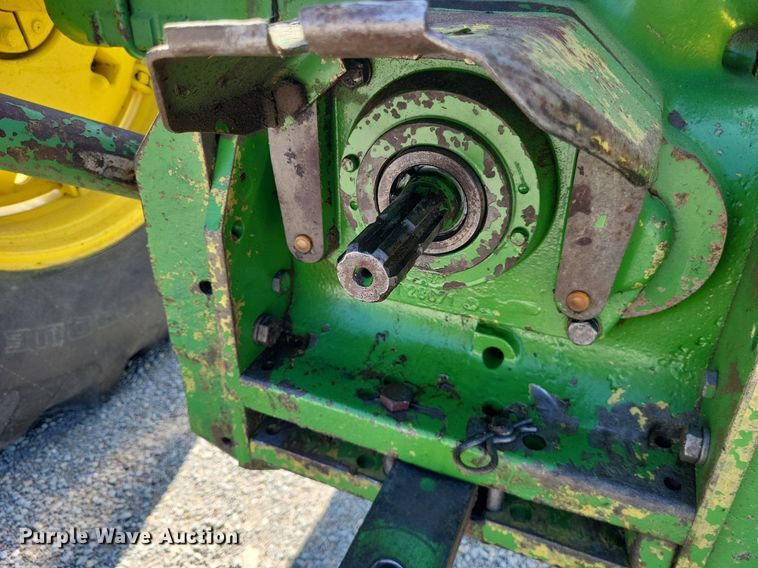 image for item DO3654 1977 John Deere 2840  tractor