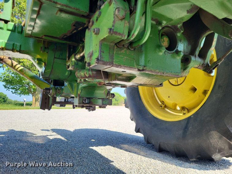 image for item DO3654 1977 John Deere 2840  tractor