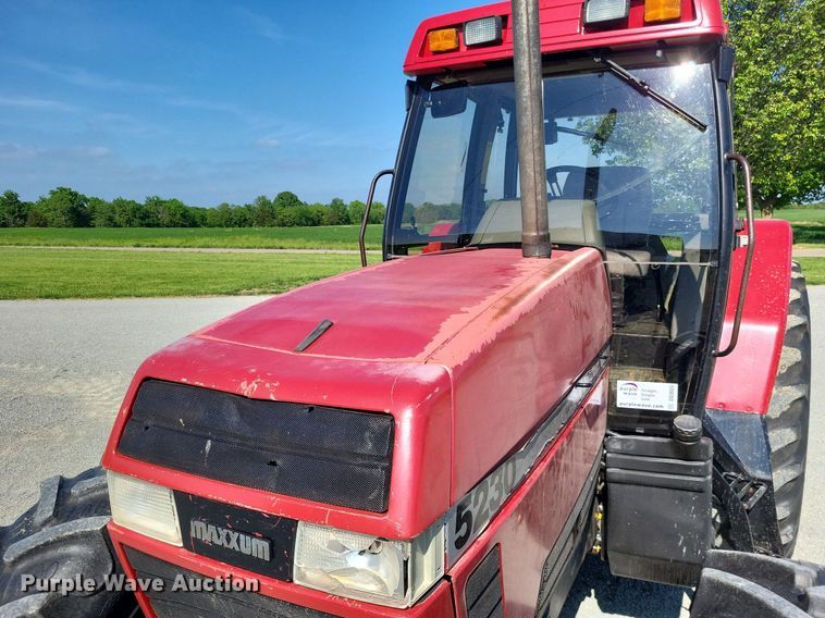 image for item DO3655 1997 Case IH 5230  MFWD tractor