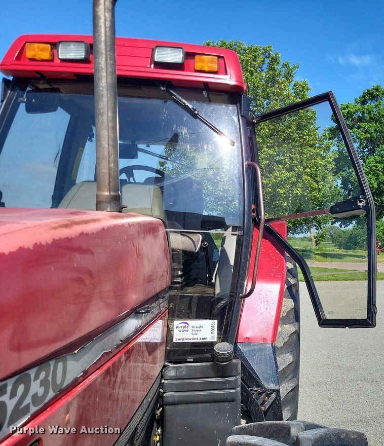 image for item DO3655 1997 Case IH 5230  MFWD tractor