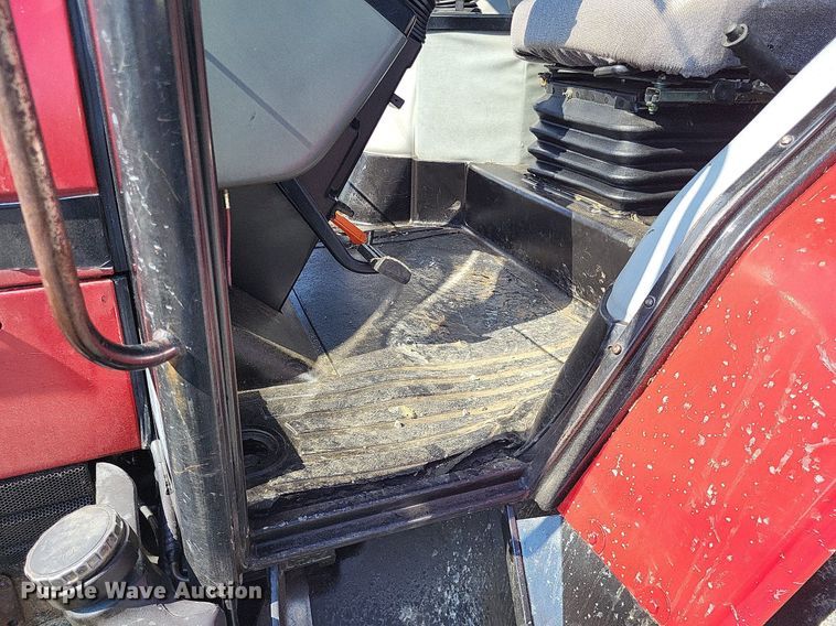 image for item DO3655 1997 Case IH 5230  MFWD tractor