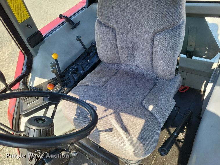 image for item DO3655 1997 Case IH 5230  MFWD tractor