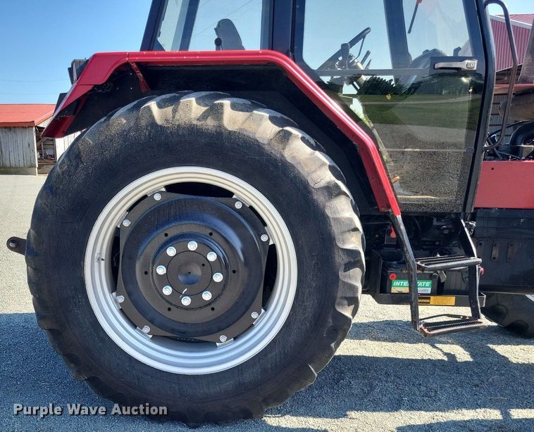 image for item DO3655 1997 Case IH 5230  MFWD tractor